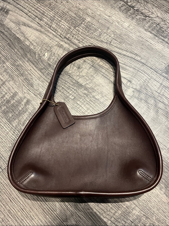 Coach Handbags - Vintage ergo Coach Dark Brown Leather Hobo Shoulder Bag